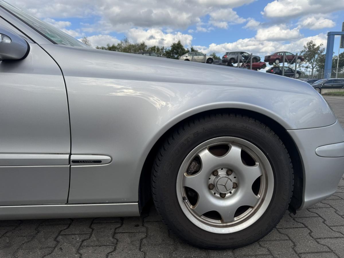 Mercedes E Klasse W211 S211 original Kotfl&uuml;gel vorn rechts 744 Brillantsilber Bj.2005
